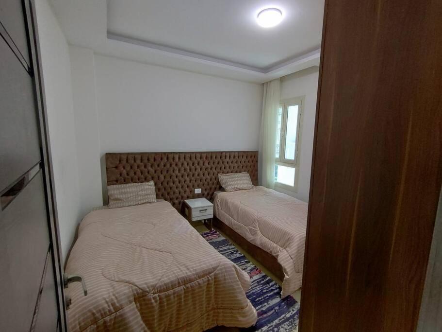 3-Bedroom Apartment On The Third Floor With 3 Balconies And Lovely Pool View, Street View And Free Beach Access In Sharm Hills Resort Екстериор снимка