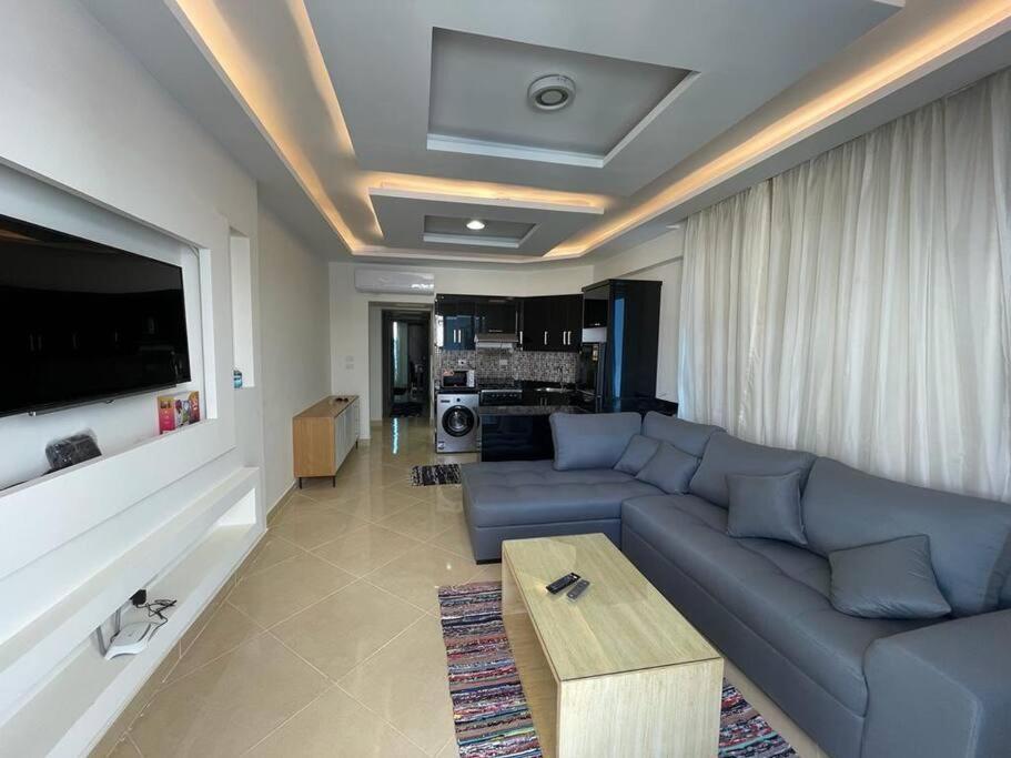3-Bedroom Apartment On The Third Floor With 3 Balconies And Lovely Pool View, Street View And Free Beach Access In Sharm Hills Resort Екстериор снимка