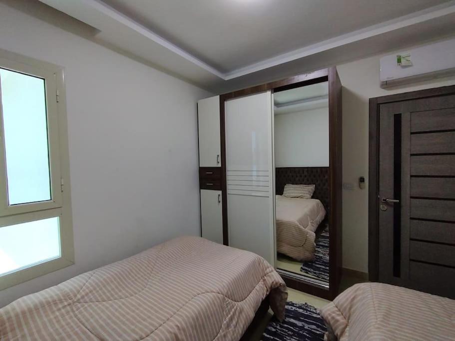 3-Bedroom Apartment On The Third Floor With 3 Balconies And Lovely Pool View, Street View And Free Beach Access In Sharm Hills Resort Екстериор снимка