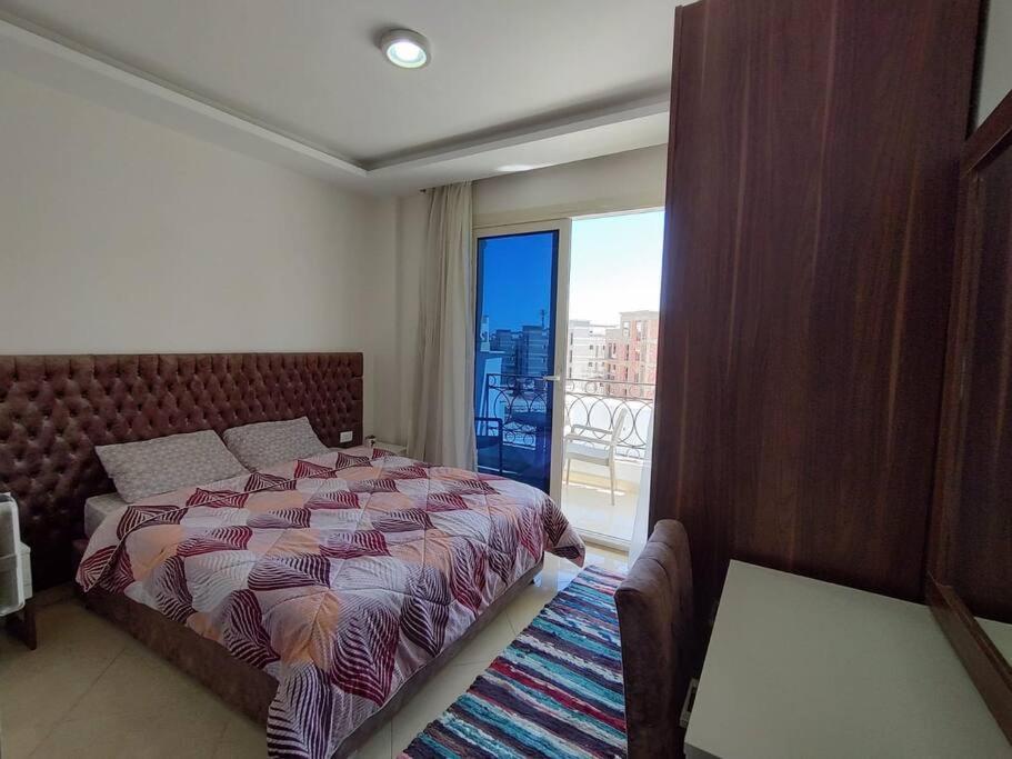 3-Bedroom Apartment On The Third Floor With 3 Balconies And Lovely Pool View, Street View And Free Beach Access In Sharm Hills Resort Екстериор снимка