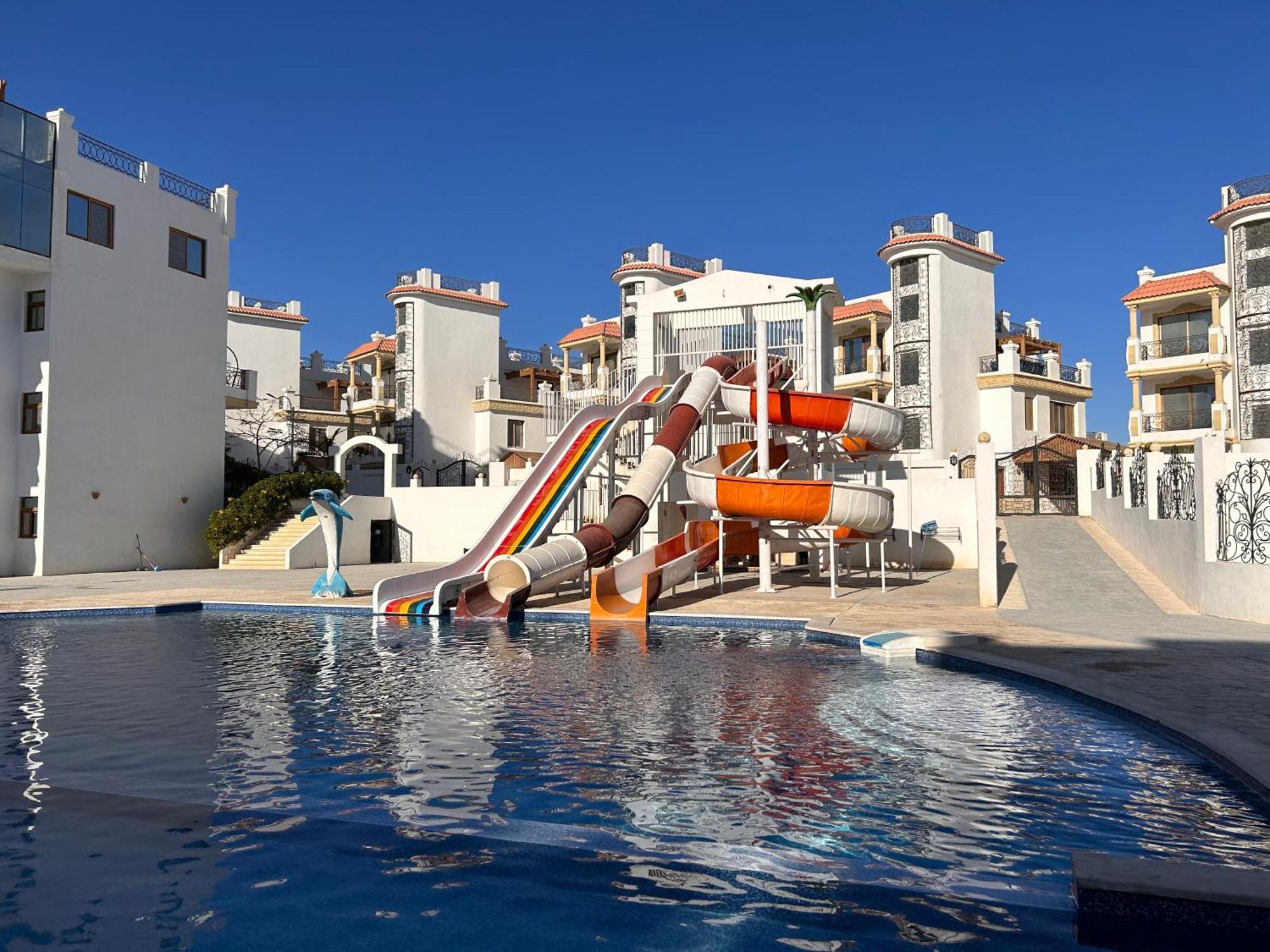3-Bedroom Apartment On The Third Floor With 3 Balconies And Lovely Pool View, Street View And Free Beach Access In Sharm Hills Resort Екстериор снимка